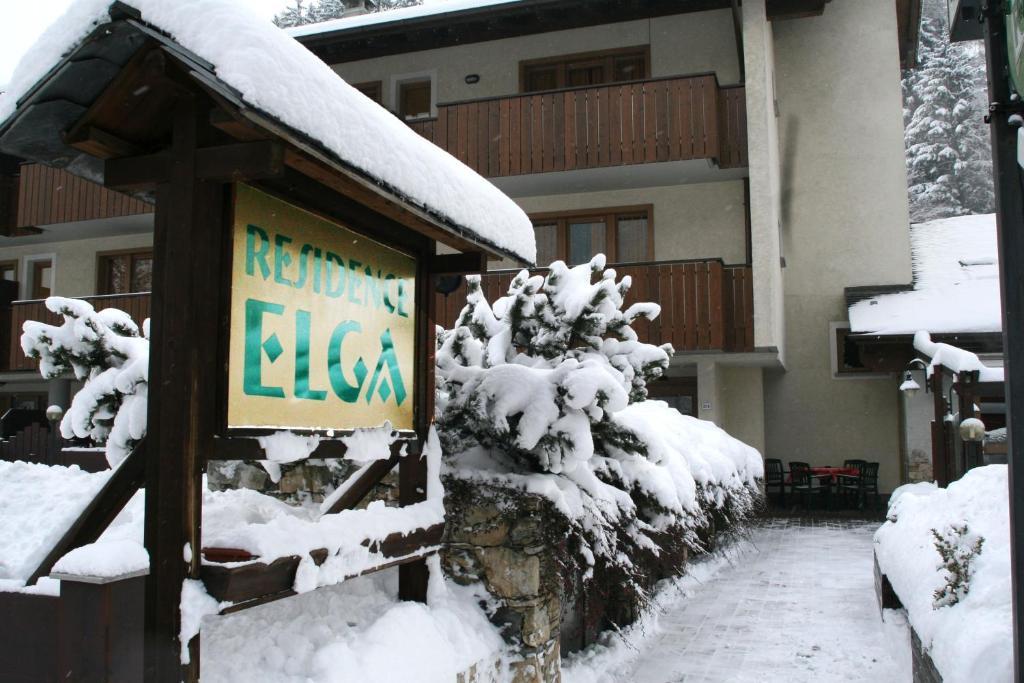 Residence Elga Valdisotto Exteriör bild